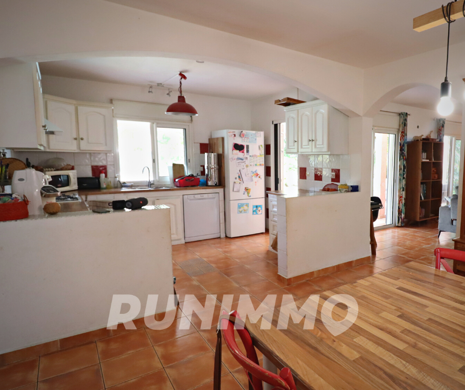 RUNIMMO Villa Saint Pierre 6 pièce(s) 170 m2