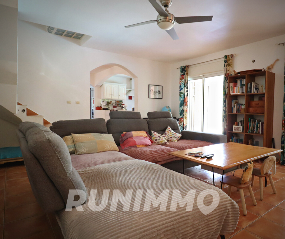 RUNIMMO Villa Saint Pierre 6 pièce(s) 170 m2